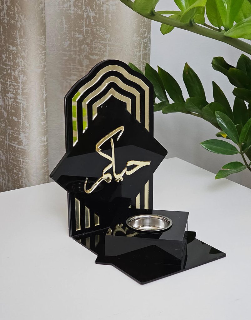 Palermo Black Acrylic Burner Dubai UAE مباخر أكريليك, مبخرة أكريليك, مبخرة ترحيبية, عبارات ترحيب, ديكور عصري, هدية فاخرة, حياكم, مبخرة شفافة, ديكور منزلي مميز,