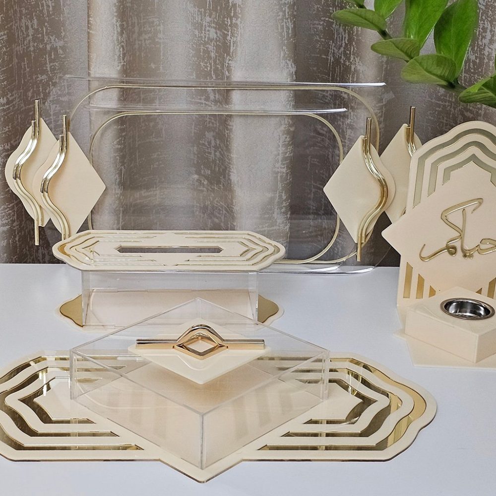 Palermo Beige Acrylic Set Dubai UAE, صندوق تقديم أكريليك, صندوق تقديمات اكريليك, علبة تقديم أكريليك, صندوق تقديم شفاف, صندوق حلويات أكريليك, تقديم أنيق, أدوات تقديم طعام, ديكور طاولة, تصميم عصري,